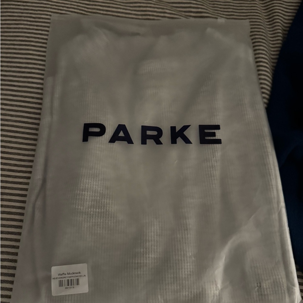 PARKE Waffle Mock neck in Heather Gray L/XL